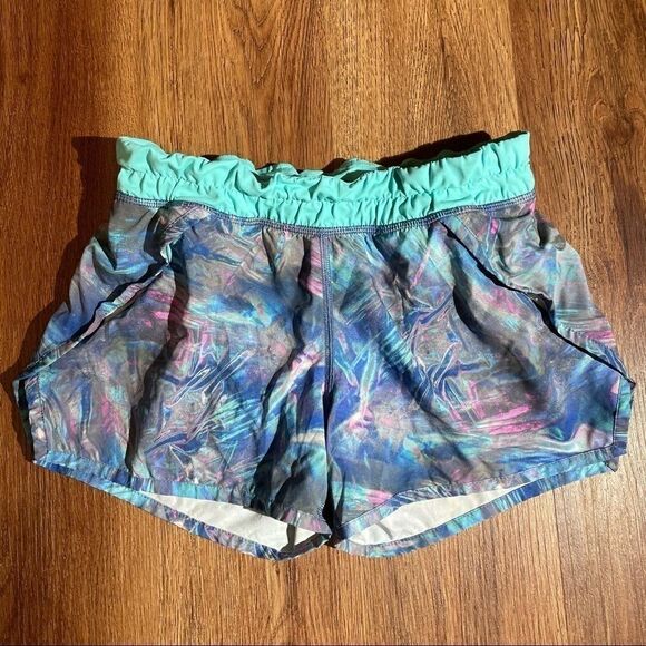 Girls Ivivva Short   - Picture 1 of 3